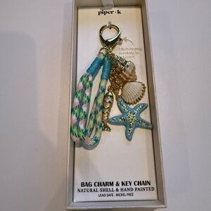 NIB natural shell & hand painted keychain/bag charm